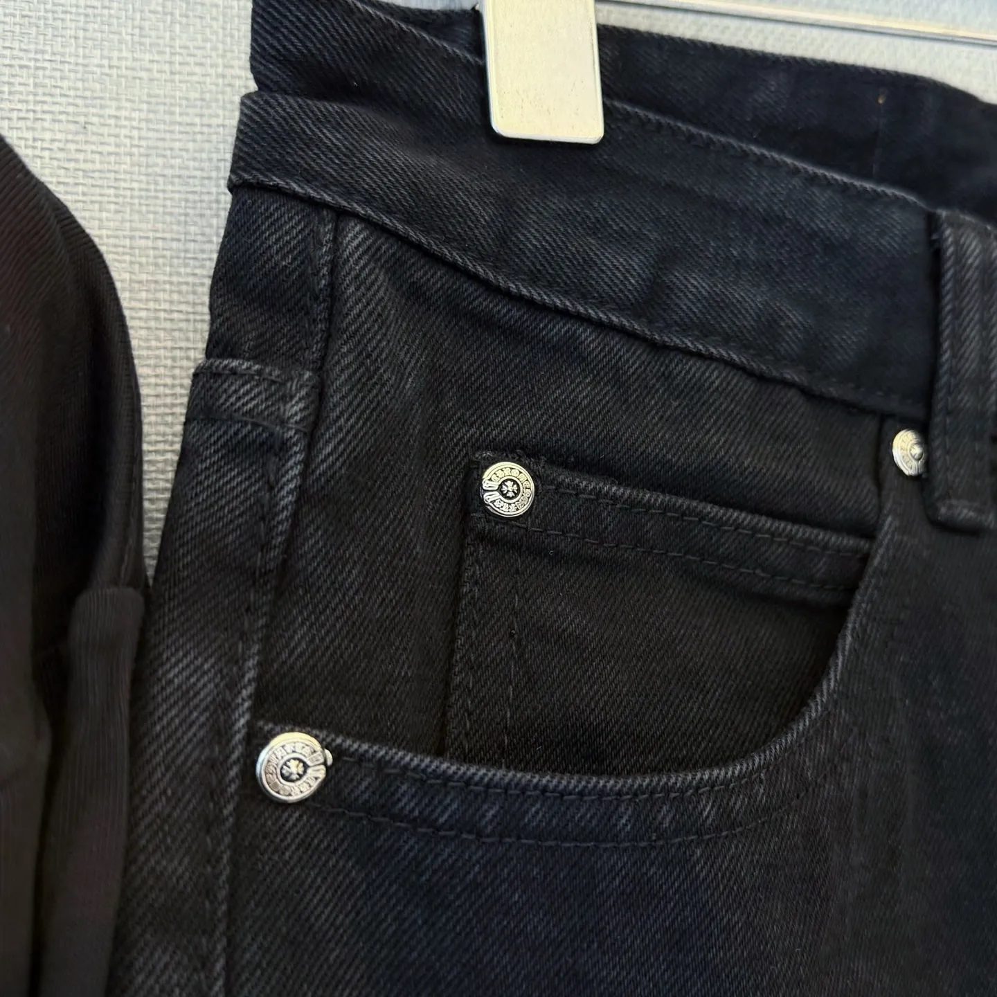 P280 Style number: D409 Chrome Hearts New York limited Sanskrit cross jeans Size# 28 30 32 34